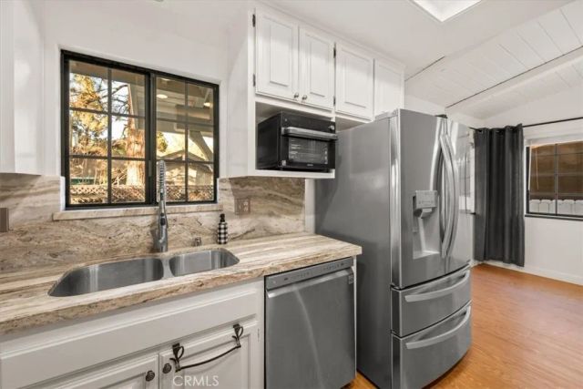 433 E Barker, Big Bear City, CA 92314