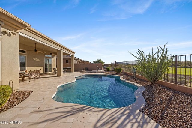 40406 N HAWK RIDGE Trail, Anthem, AZ 85086