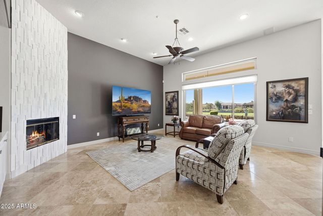 40406 N HAWK RIDGE Trail, Anthem, AZ 85086