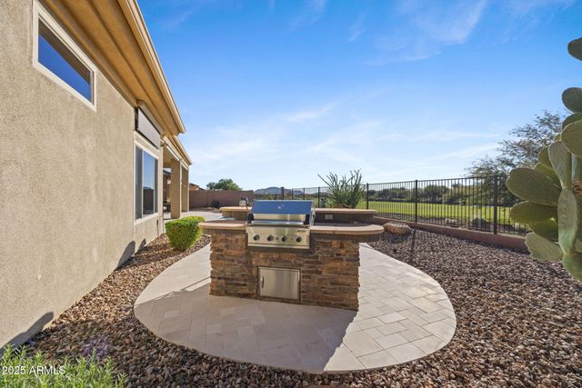40406 N HAWK RIDGE Trail, Anthem, AZ 85086