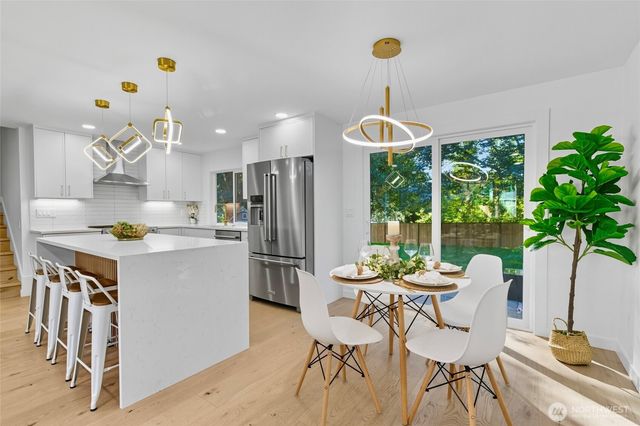 9419 NE 126th Place, Kirkland, WA 98034