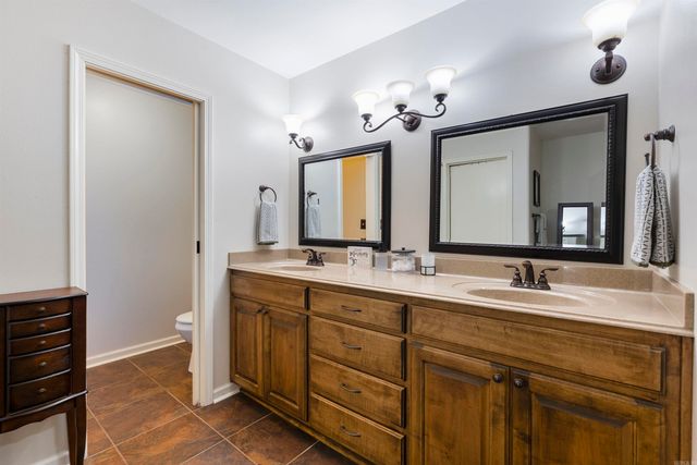 11 Hillard Lane, Greenbrier, AR 72058