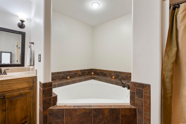 11 Hillard Lane, Greenbrier, AR 72058