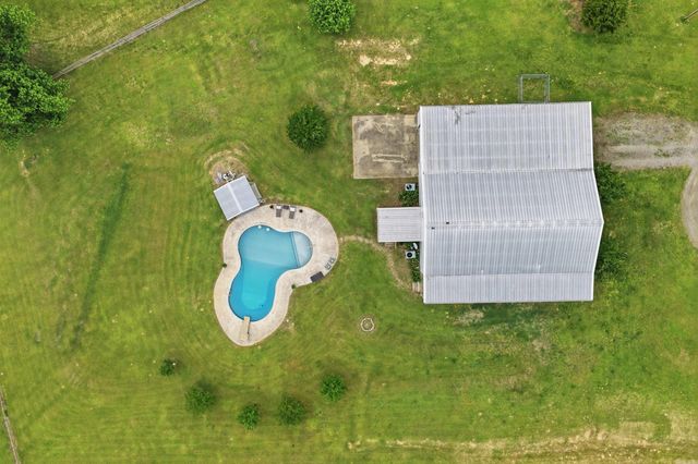 11 Hillard Lane, Greenbrier, AR 72058