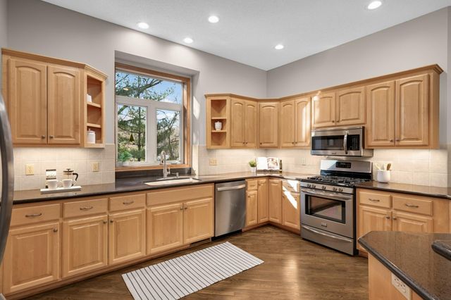 12297 Coffee Trail, Rosemount, MN 55068