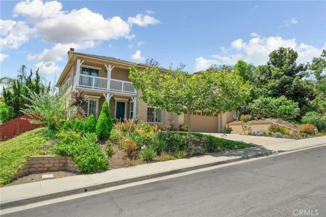 8587 Hunt Canyon, Corona, CA 92883