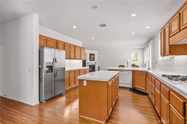8587 Hunt Canyon, Corona, CA 92883