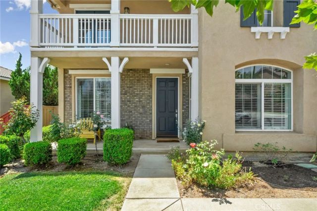 8587 Hunt Canyon, Corona, CA 92883