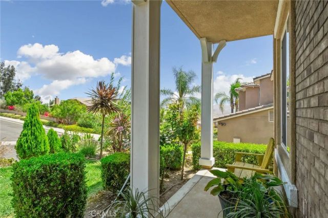 8587 Hunt Canyon, Corona, CA 92883