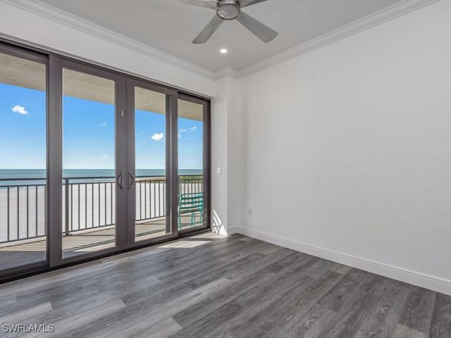 180 Seaview CT 1209, Marco Island, FL 34145