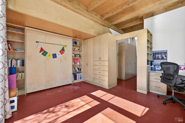 471 Florence Ave, Sebastopol, CA 95472