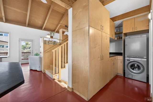 471 Florence Ave, Sebastopol, CA 95472