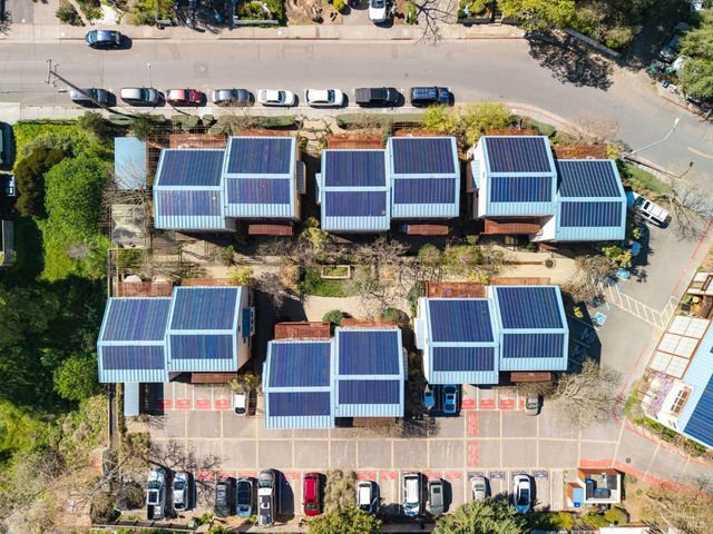 471 Florence Ave, Sebastopol, CA 95472