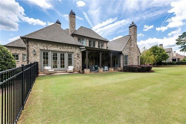 3074 Watsons S Bend, Milton, GA 30004