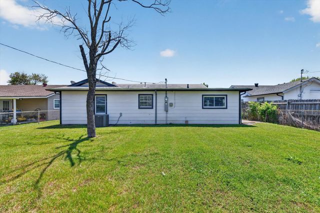 1769 Fagan Drive, Blue Mound, TX 76131