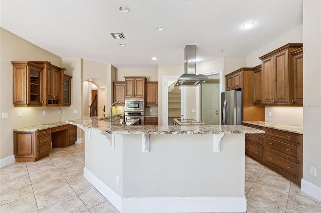 1303 LAVANHAM COURT, Apopka, FL 32712