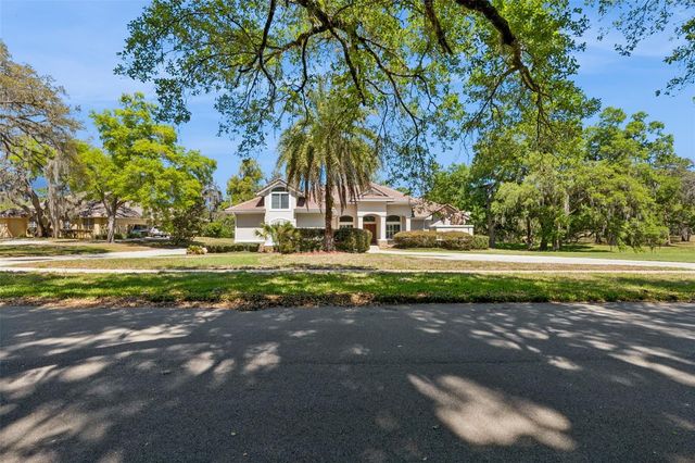 1303 LAVANHAM COURT, Apopka, FL 32712