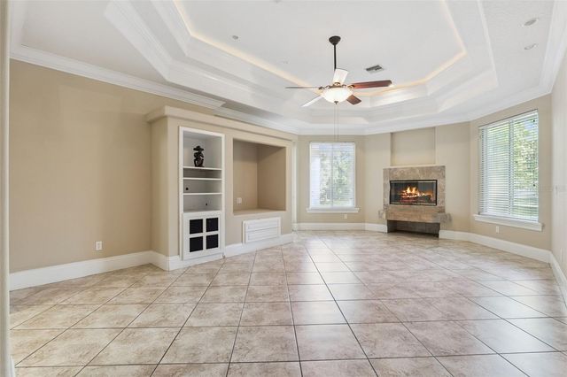 1303 LAVANHAM COURT, Apopka, FL 32712