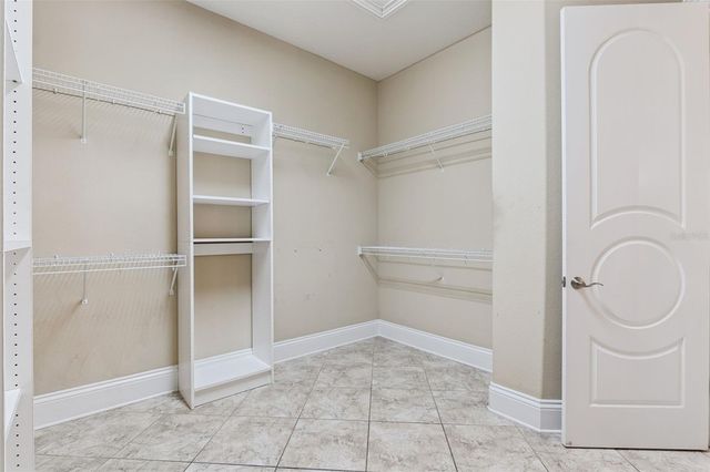 1303 LAVANHAM COURT, Apopka, FL 32712