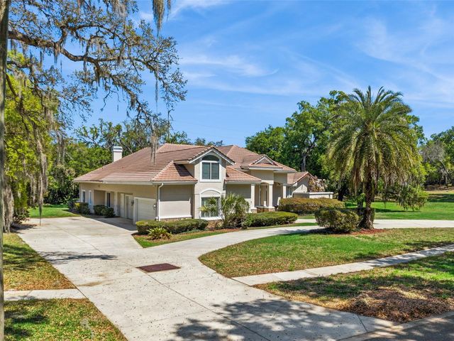 1303 LAVANHAM COURT, Apopka, FL 32712