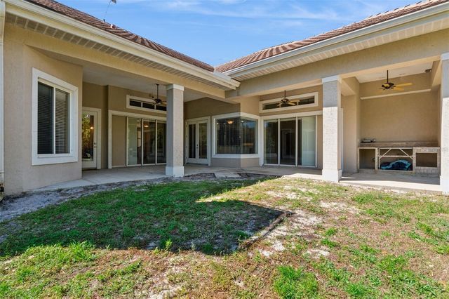 1303 LAVANHAM COURT, Apopka, FL 32712