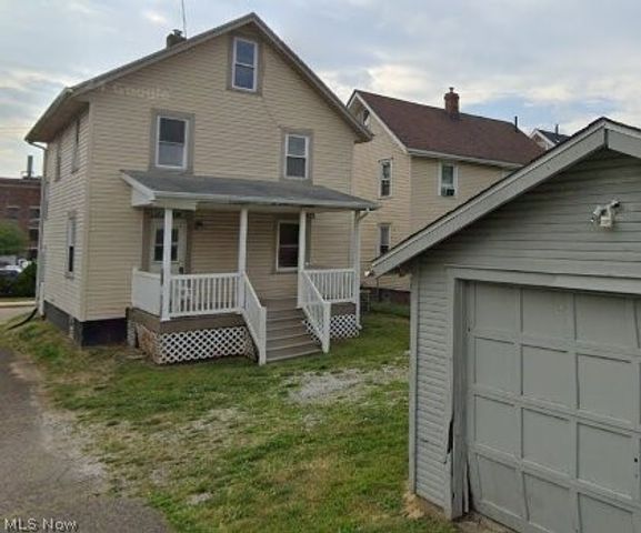 647 Forest Avenue SW, Canton, OH 44710