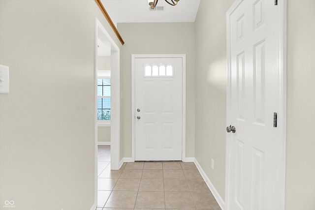 772 Franklin Lakes Boulevard, Franklin, IN 46131