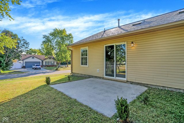 772 Franklin Lakes Boulevard, Franklin, IN 46131