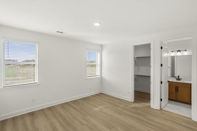 406 Downs Lane, Mount Juliet, TN 37122