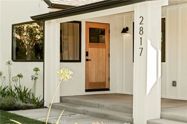 2817 S Barrington, Los Angeles, CA 90064