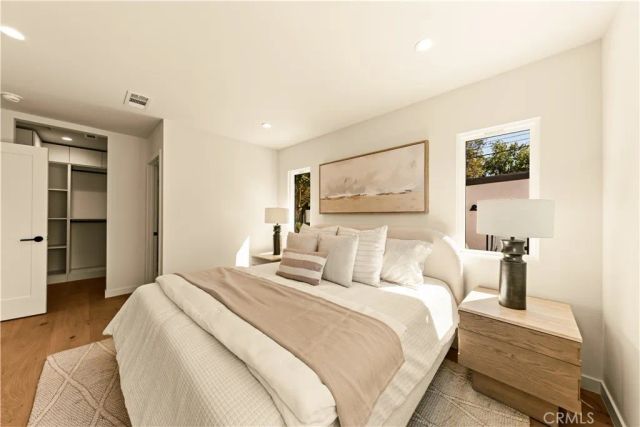 2817 S Barrington, Los Angeles, CA 90064