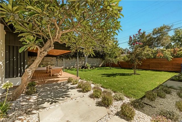 2817 S Barrington, Los Angeles, CA 90064