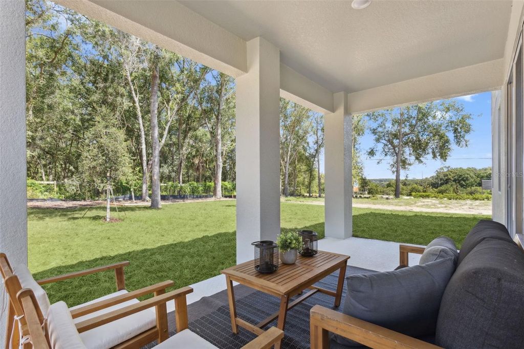 Image 16 of property listing at 4296 DARBY COURT, Eustis, FL 32736