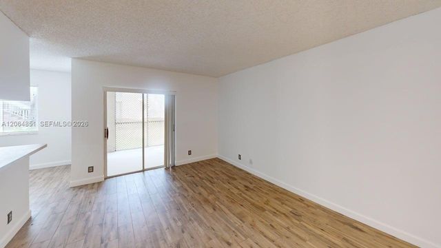 9855 Westview Dr 717, Coral Springs, FL 33076