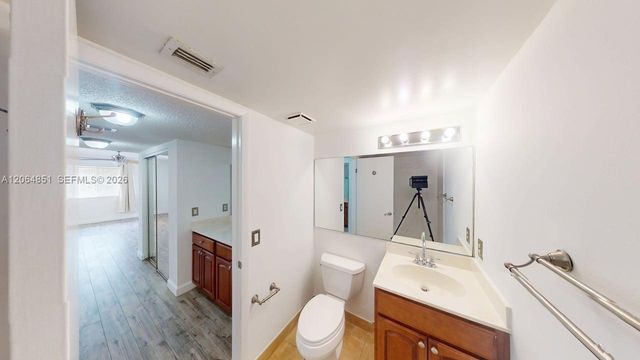 9855 Westview Dr 717, Coral Springs, FL 33076