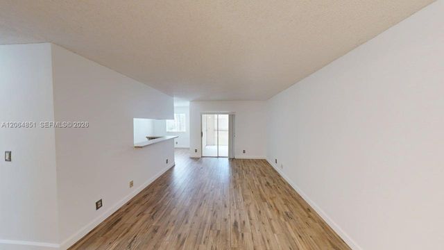 9855 Westview Dr 717, Coral Springs, FL 33076