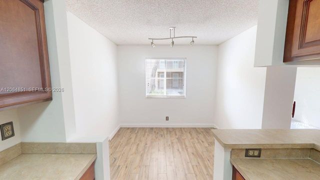 9855 Westview Dr 717, Coral Springs, FL 33076