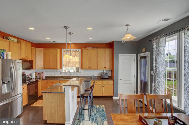 784 BRISTOL DRIVE, Greencastle, PA 17225