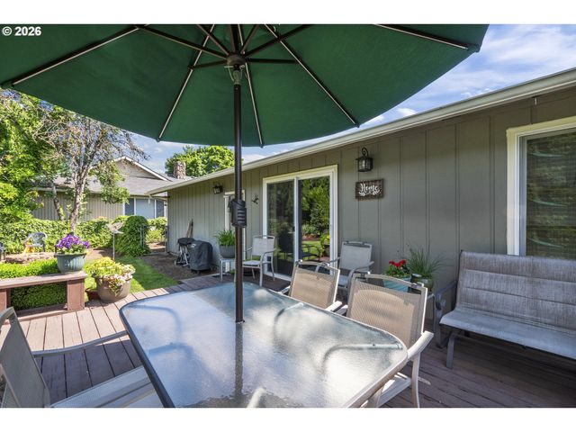 1295 N Grant, Canby, OR 97013