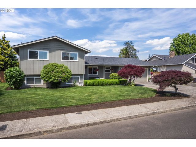 1295 N Grant, Canby, OR 97013