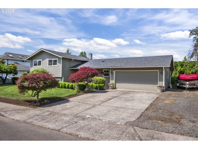 1295 N Grant, Canby, OR 97013
