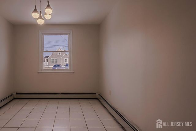 253 9th Street A, Sayreville, NJ 08879