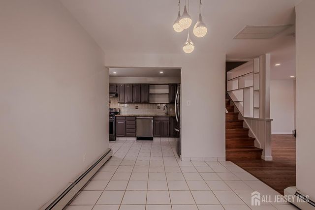 253 9th Street A, Sayreville, NJ 08879