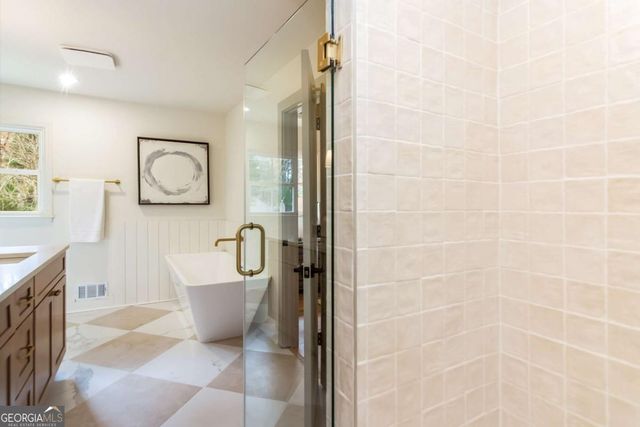 4956 Mountclaire Road, Stone Mountain, GA 30087