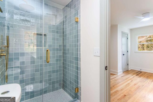 4956 Mountclaire Road, Stone Mountain, GA 30087