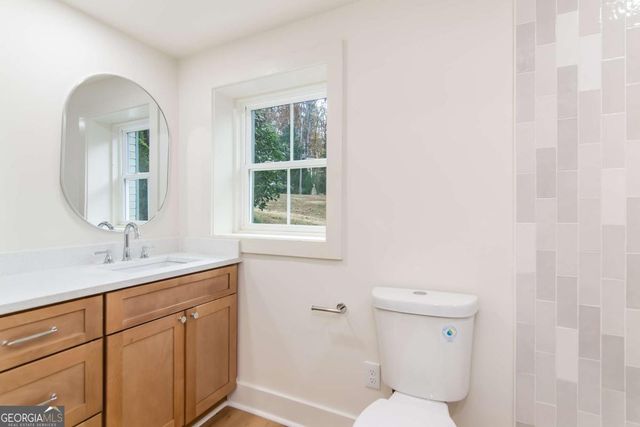 4956 Mountclaire Road, Stone Mountain, GA 30087