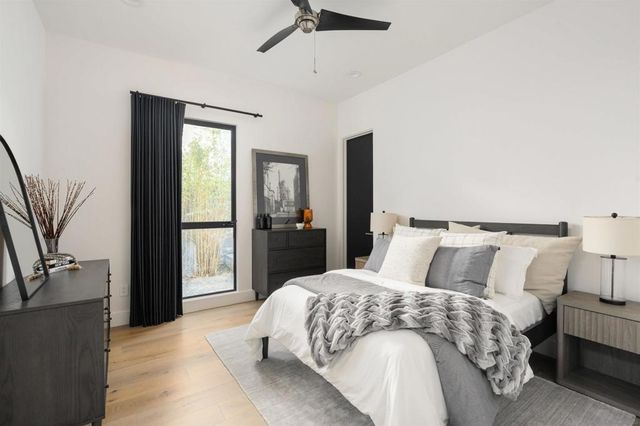 8751 Glenwick Ln, La Jolla, CA 92037