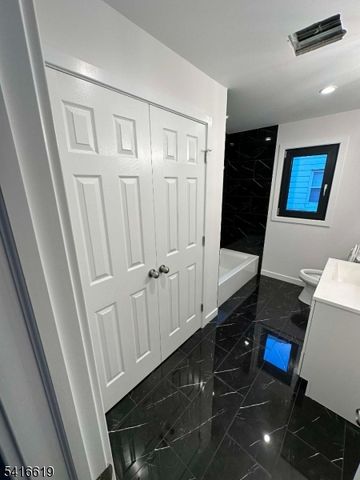 80 Koster St, Wallington Boro, NJ 07057