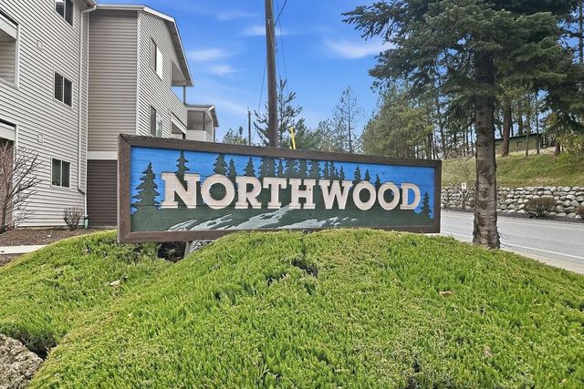 8722 E Boardwalk Ln, Spokane, WA 99212