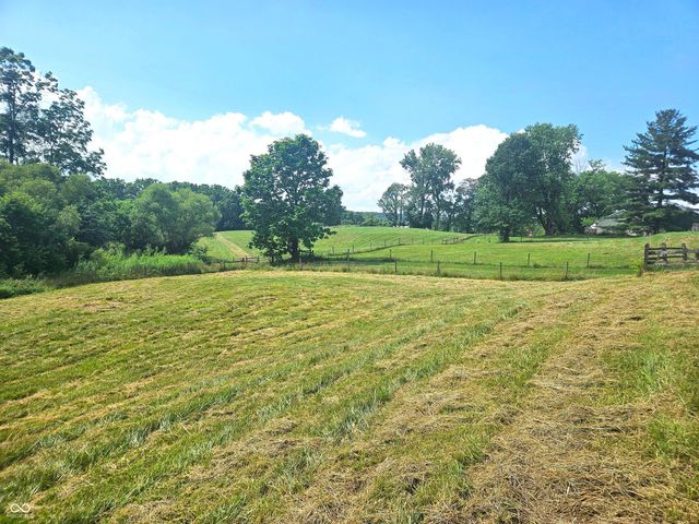 7422 S 575 W, Morgantown, IN 46160